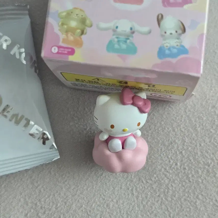 [BUNJANG] Sanrio Characters Baby Angels Kitty Figure / 산리오 캐릭터즈 베이비엔젤 피규어