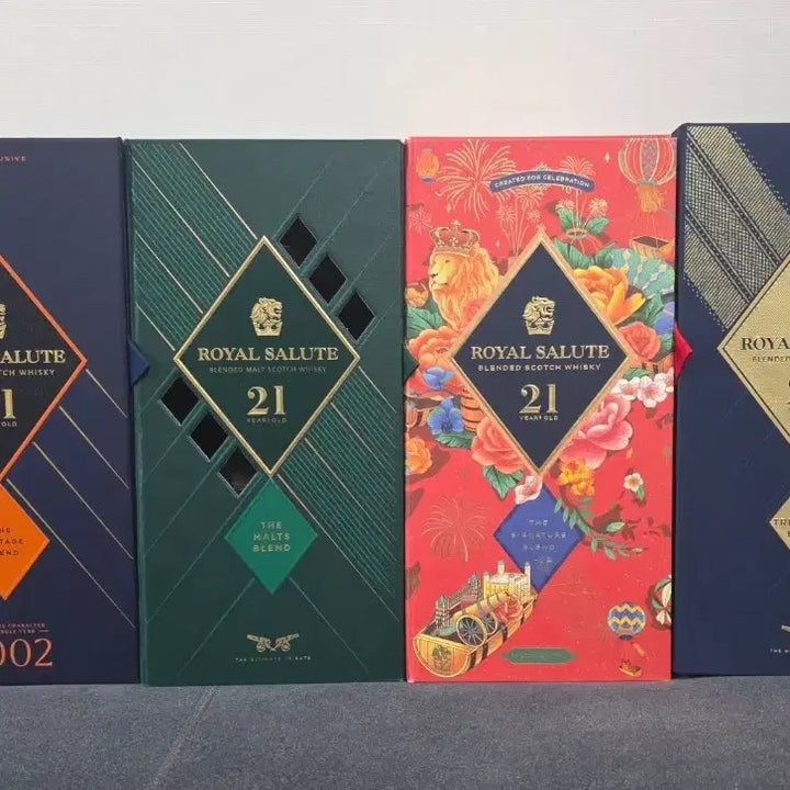 [BUNJANG] Royal Salute Whisky Empty Bottles Bundle Set (21 &amp; 25 Years) / 로얄살루트 위스키 공병 일괄