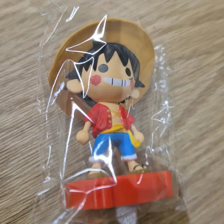[BUNJANG] One Piece Luffy Stamp Figure (Sealed) / 원피스 루피 스탬프 피규어 미개봉