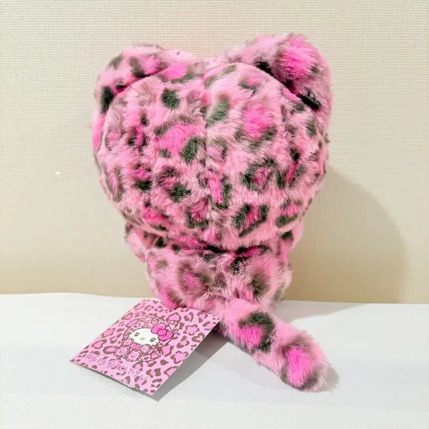 [BUNJANG] Sanrio Gyaru Neko Kogyaru Leopard Hello Kitty Plush / (정품)산리오 갸루네코 코갸루 레오파트 헬로키티 누이 / 새상품