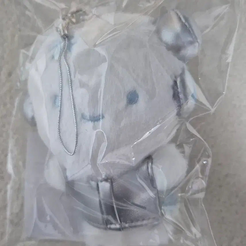 [BUNJANG] Winter "Mungtaengi" Doll Keychain / 윈터 뭉탱이