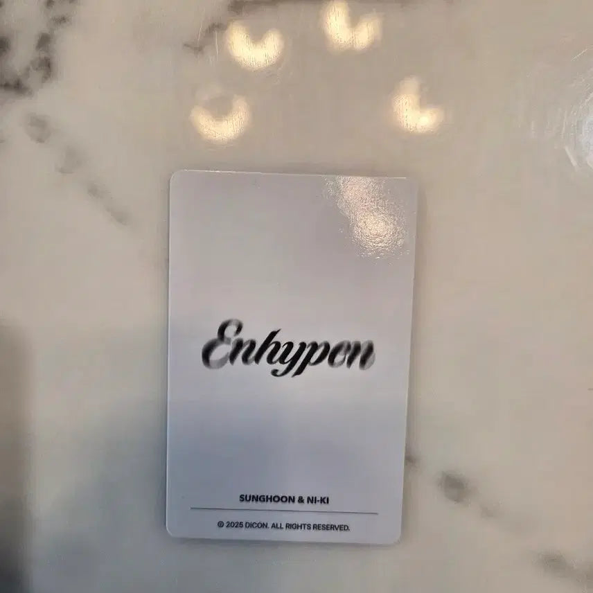 [BUNJANG] ENHYPEN Sunghoon &amp; Ni-ki Dicon Photocard / 엔하이픈 니키&amp;성훈 디아이콘 포토카드 양도
