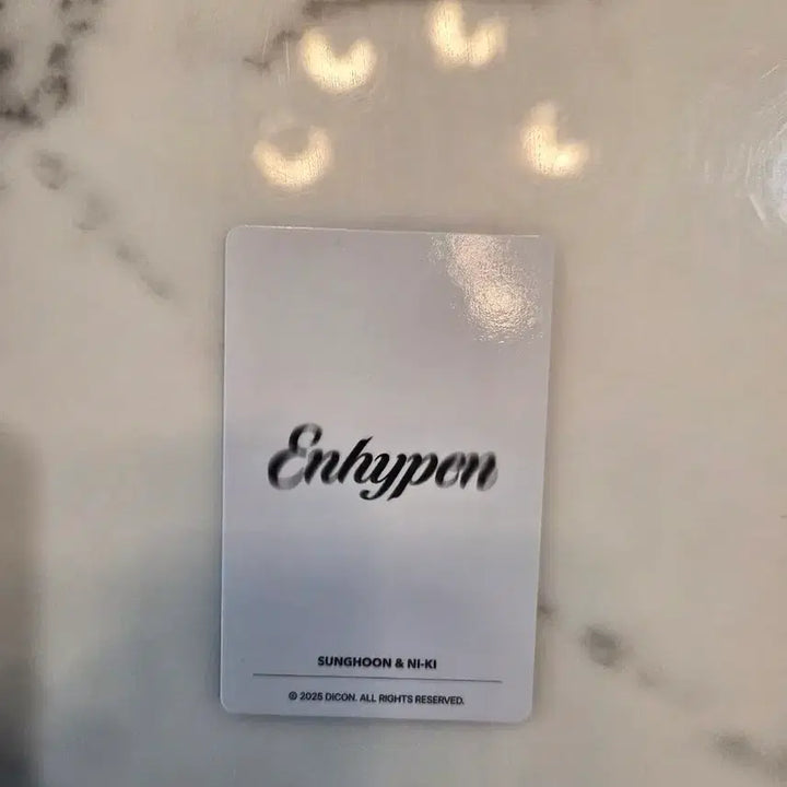 [BUNJANG] ENHYPEN Sunghoon &amp; Ni-ki Dicon Photocard / 엔하이픈 니키&amp;성훈 디아이콘 포토카드 양도