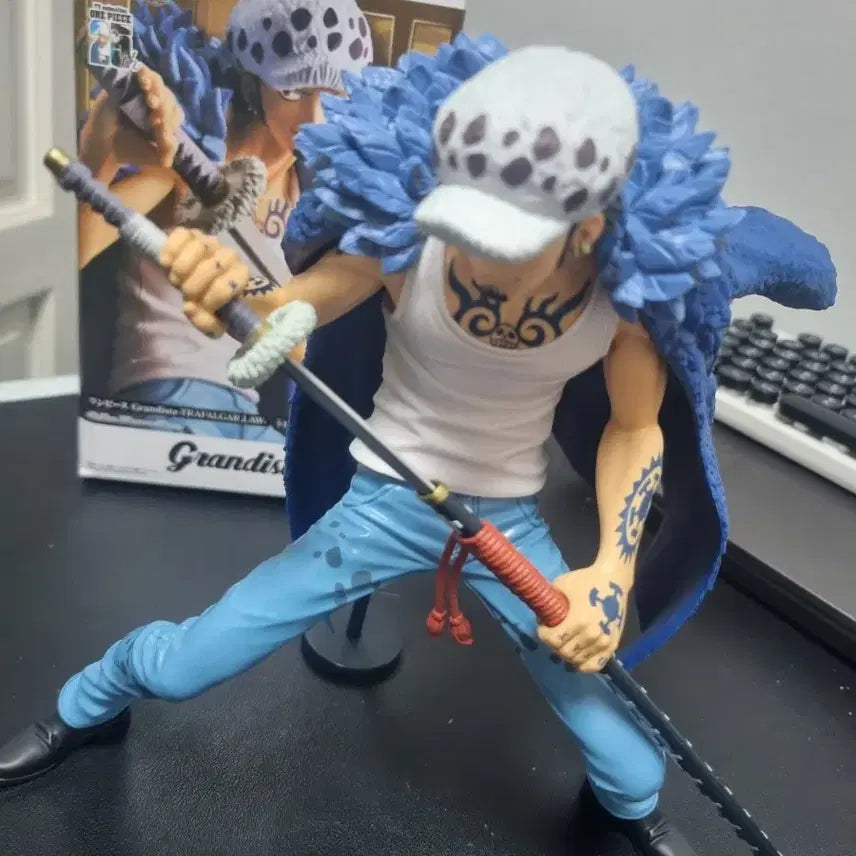 [BUNJANG] One Piece Grandista Law Figure / 원피스 그란디스타 로우 피규어