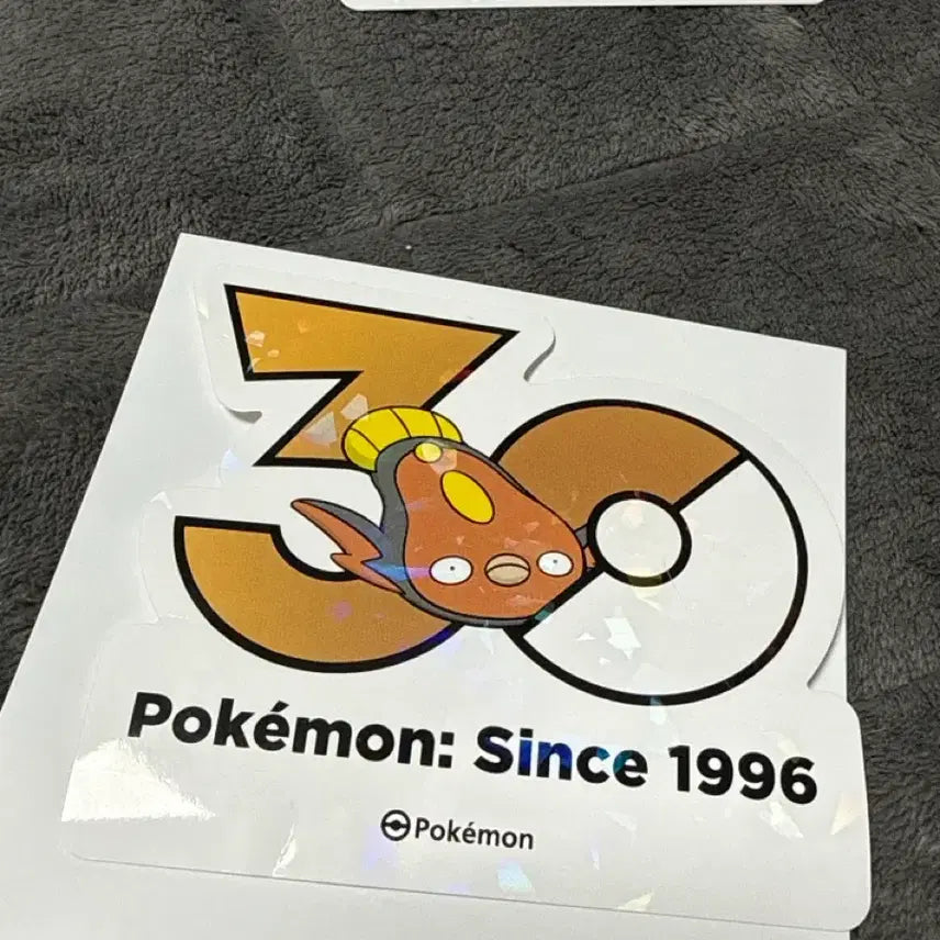 [BUNJANG] Pokemon 30th Anniversary Sticker Medal / 포켓몬 30주년 스티커 메더