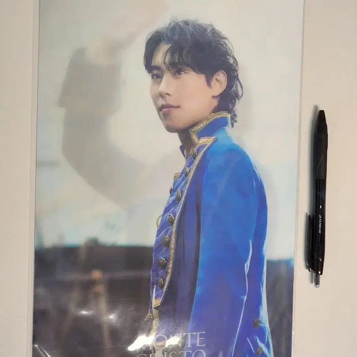 [BUNJANG] Monte Cristo Musical Kim Sung-chul Lenticular Poster / 뮤지컬 몬테크리스토 김성철 렌티큘러 포스터