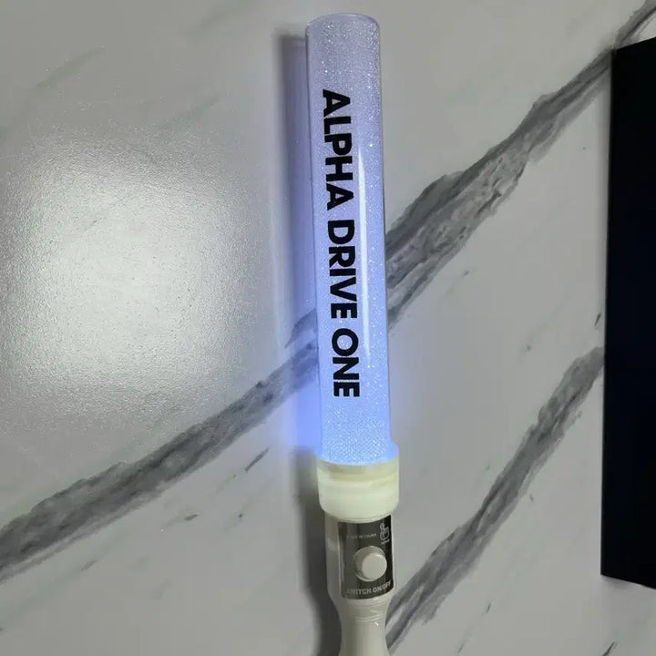 [BUNJANG] AlphaDriveOne ALD1 Temporary Lightstick / 알파드라이브원 알디원 임시 응원봉