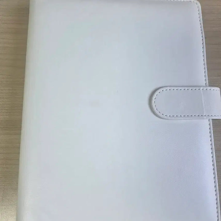[BUNJANG] Photocard Binder with Inner Sleeves / 포카 바인더 속지포함