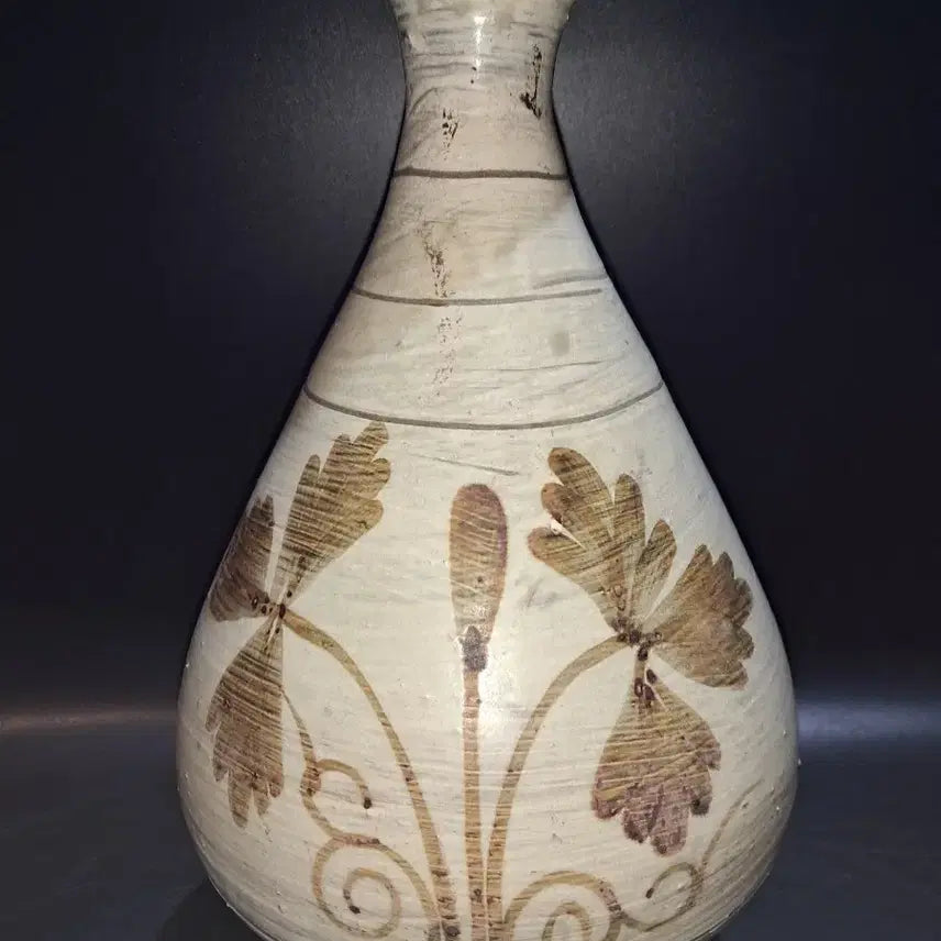 [BUNJANG] Godot Celadon Buncheong Ware Floral Vase / 고도자 분청 초화문 주병