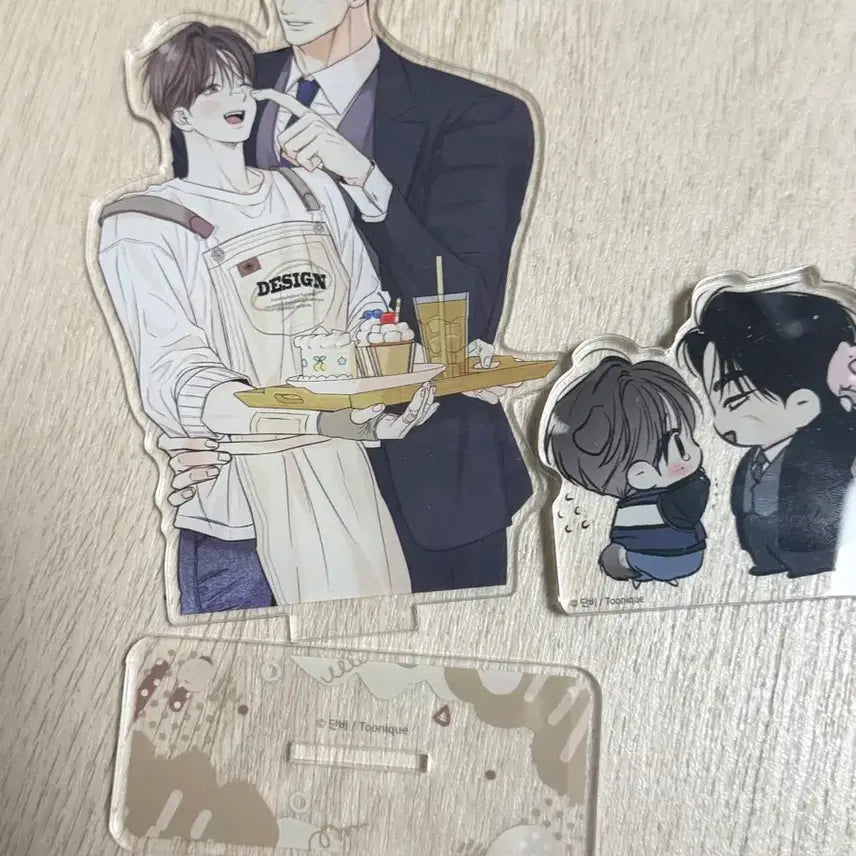 [BUNJANG] Ilgan Alba Acrylic Stand + Corotto / 일간알바 아크릴 스탠드 + 코롯토
