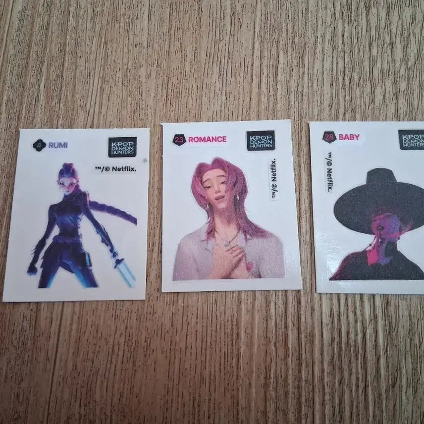 [BUNJANG] Romance Baby Bundle Set / 케데헌 띠부띠부씰