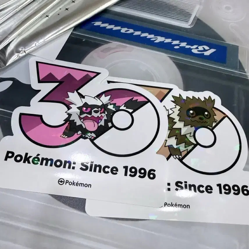 [BUNJANG] Pokemon 30th Anniversary Sticker Galarian Zigzagoon / 포켓몬 30주년 스티커 지그제구리 가라르 지그제구리