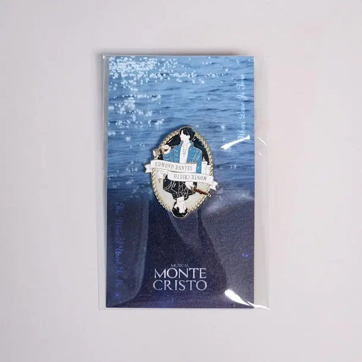 [BUNJANG] The Count of Monte Cristo Edmond / Monte Badge (Sealed) / 뮤지컬 몬테크리스토 에드몬드 / 몬테 뱃지 미개봉