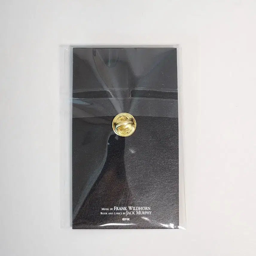 [BUNJANG] The Count of Monte Cristo Edmond / Monte Badge (Sealed) / 뮤지컬 몬테크리스토 에드몬드 / 몬테 뱃지 미개봉