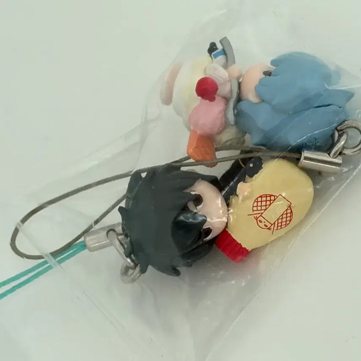 [BUNJANG] Gintama Gintoki Hijikata Parfait Mayo Dessert Keychain Set / 은혼 긴토키 히지카타 파르페 마요 디저트 키링