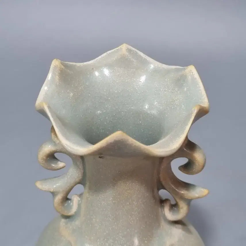 [BUNJANG] Namsong Yeoyeo Bonghwagwanji Celadon Vase / 남송여요 봉화관지 청자양이화구병. 고18.5