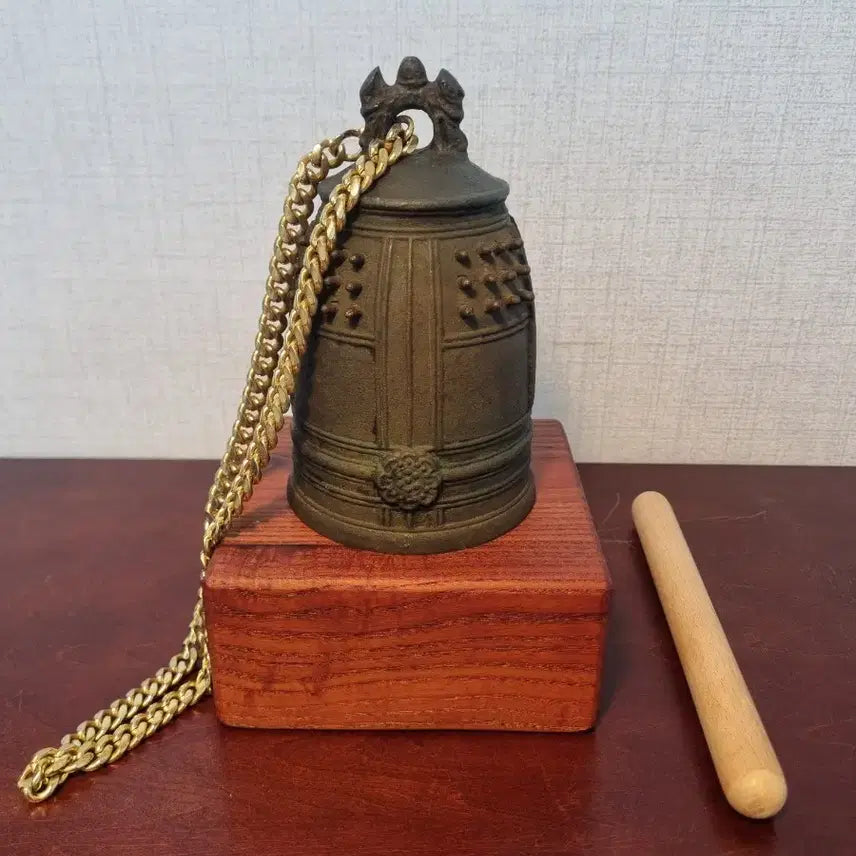 [BUNJANG] Japanese Bronze Bell for Holding and Striking / [일본 기물] 들고 타종하는 일본 청동 종 [사찰 종, 불교 종]