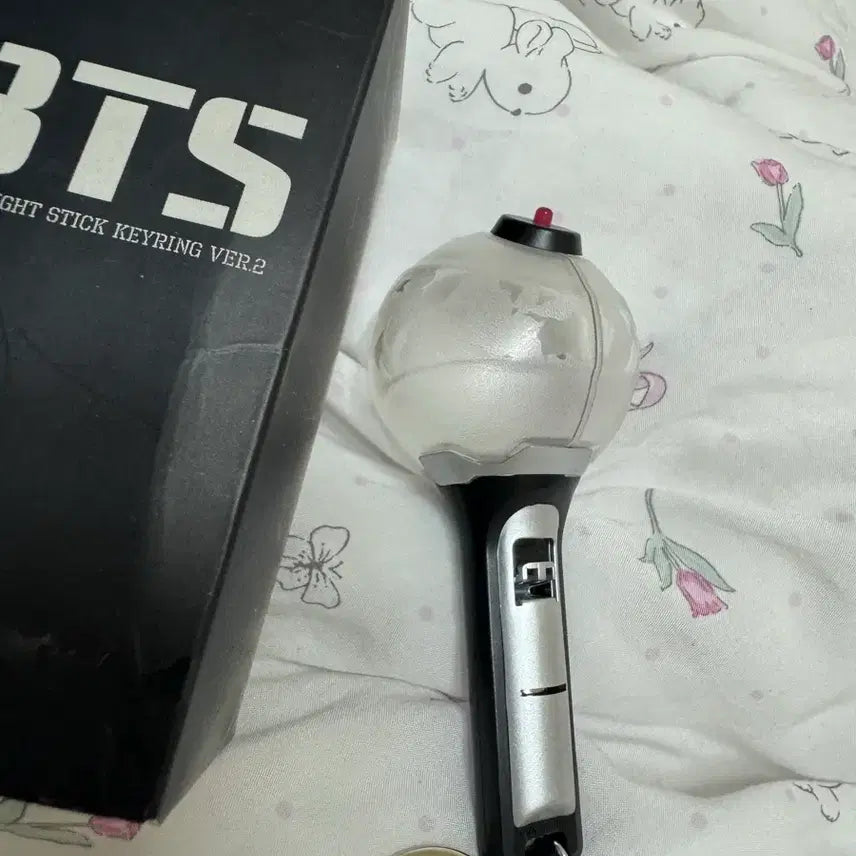 [BUNJANG] BTS ARMY Bomb Keyring Ver. 2 / 아미밤 키링 ver.2