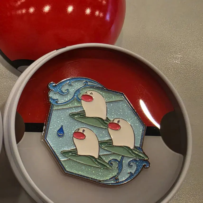 [BUNJANG] Pokemon Random Badge Series 2 (Trading) / 포켓몬 랜덤뱃지 2탄 교환 (바다그다, 미끄래곤)