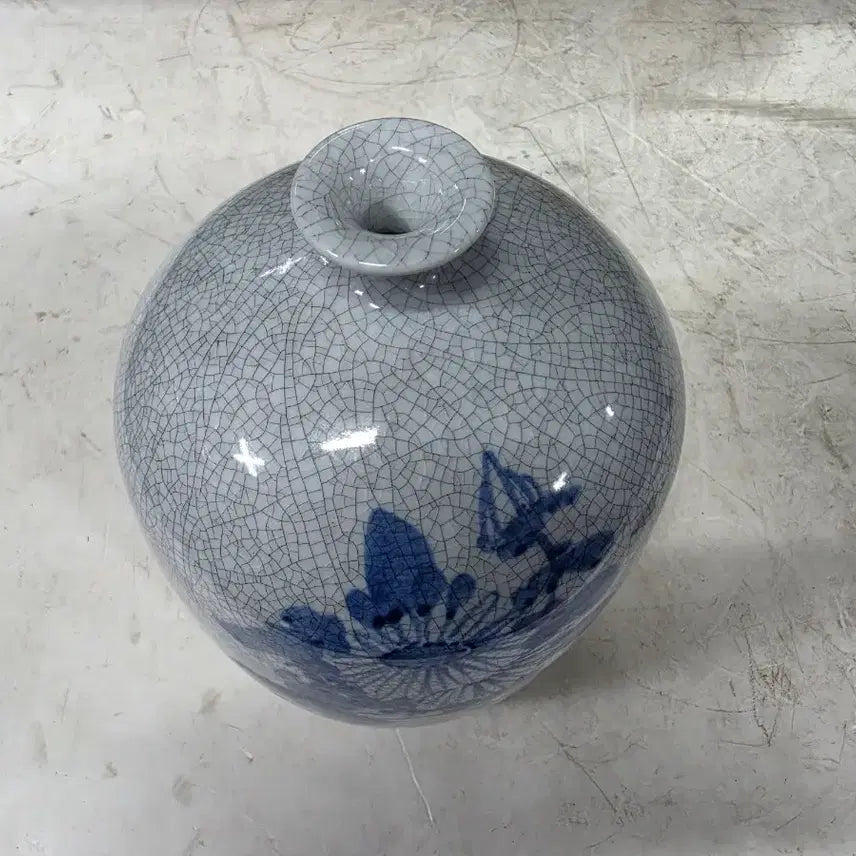 [BUNJANG] Blue and White Porcelain Floral Vase / 꽃문의 화병