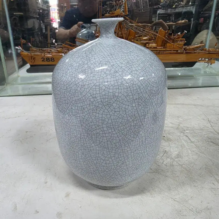 [BUNJANG] Blue and White Porcelain Floral Vase / 꽃문의 화병