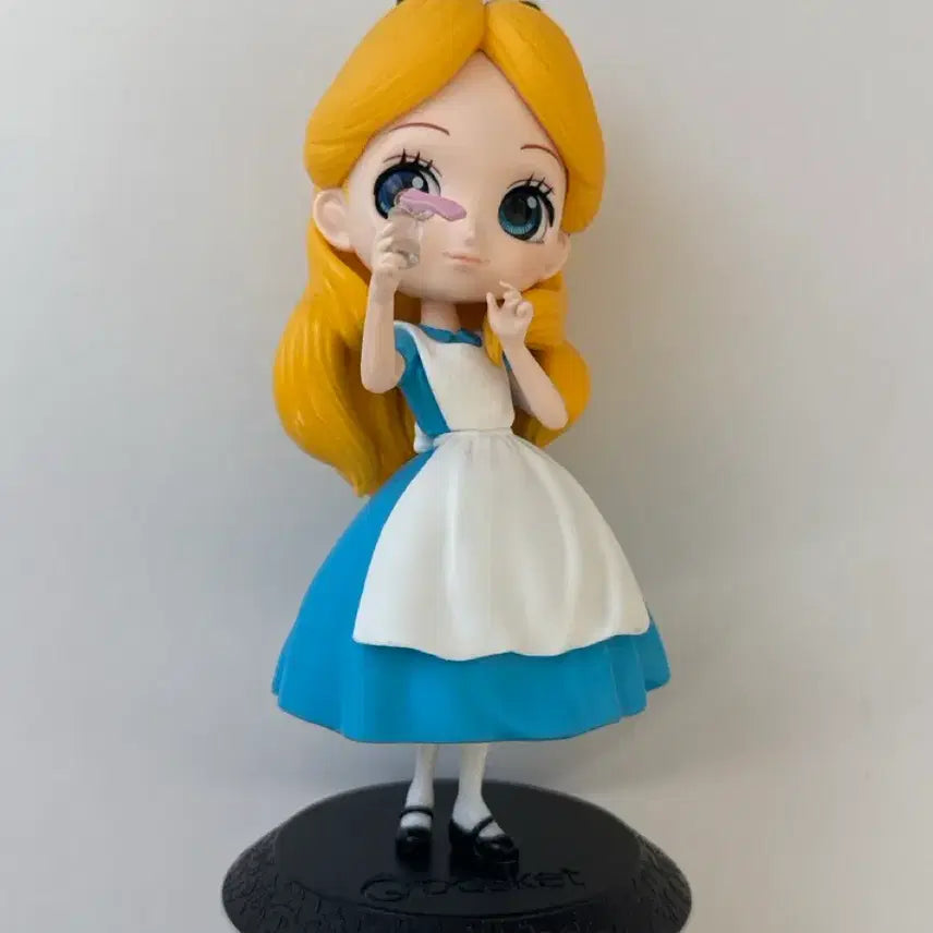 [SOLD OUT] 디즈니 앨리스 큐포스켓 피규어
