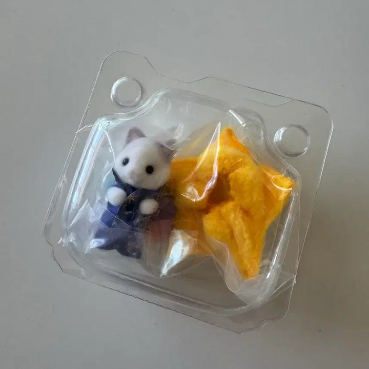[BUNJANG] Sylvanian Families 40th Anniversary Limited Milky Way Latte Cat Blind Bag / 실바니안 40주년 한정 블라인드백 밀키웨이 라떼 고양이