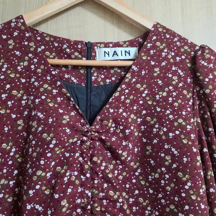 [BUNJANG] Nine Flower Shirring Long Dress Burgundy / 나인 플라워 셔링 롱 원피스 버건디
