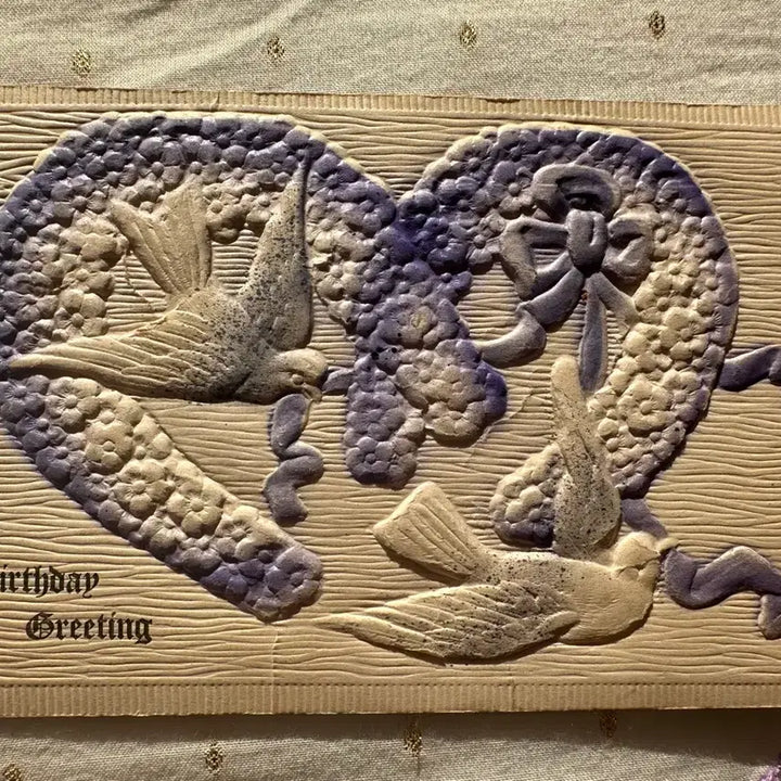 [BUNJANG] Antique Embossed Postcard with Heart and Swan Motif / 앤틱 양각엽서 꽃잎하트와 백조