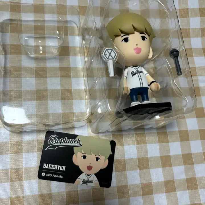 [BUNJANG] Baekhyun Figure / 백현 피규어