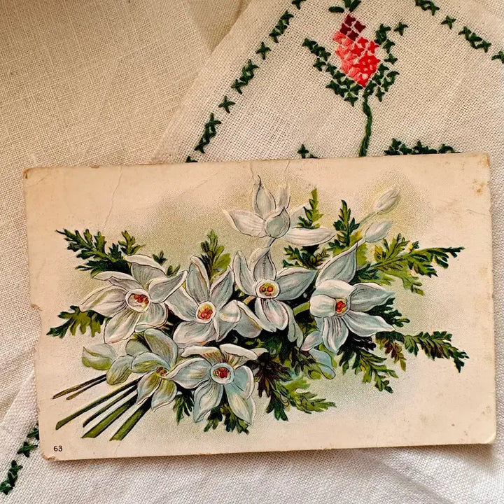 [BUNJANG] Antique Embossed Lily Postcard / 앤틱엽서 플라워 양각 백합 한다발