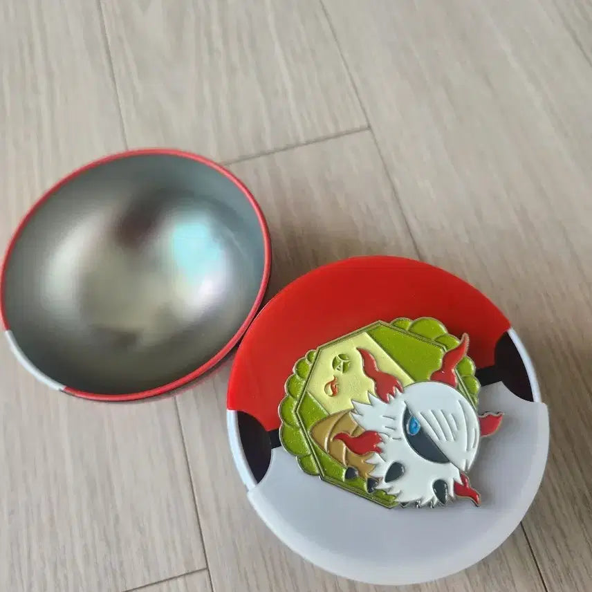 [BUNJANG] Pokemon Random Badge Series 2 - Volcarona / 포켓몬 랜덤뱃지 2탄 교환 활화르바