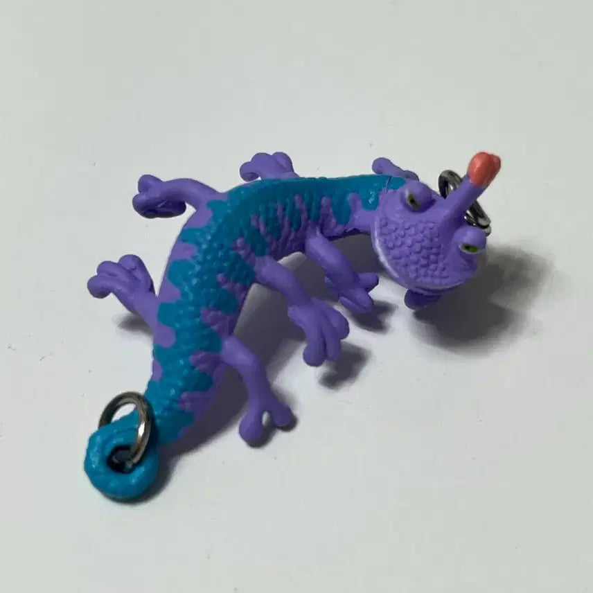 [BUNJANG] Monsters, Inc. Randall Keychain (Sealed) / 미개봉 몬스터주식회사 연결 대롱 가챠 키링 랜달