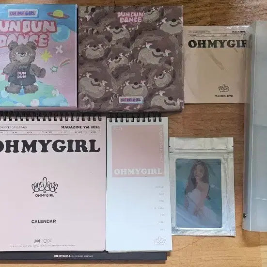 [BUNJANG] OH MY GIRL Merchandise Bundle (Photocards, Albums, Lenticulars, Calendar, etc.) / 오마이걸 굿즈 일괄(포카, 앨범, 렌티큘러, 캘린더 등)