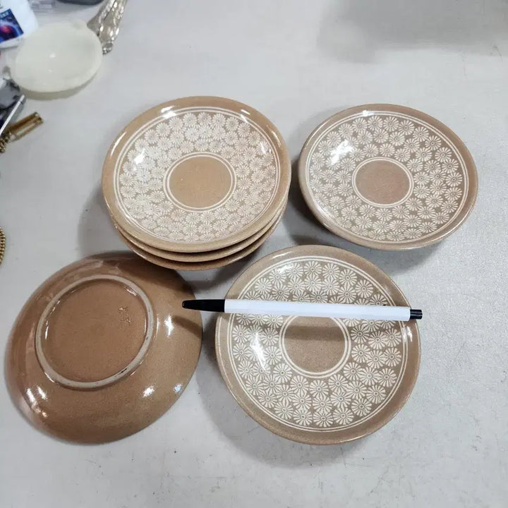 [BUNJANG] Japanese Unused Ceramic Plate 12.5cm Diameter / 6개에10000원 Japan 미사용 도자기 지름12.5cm
