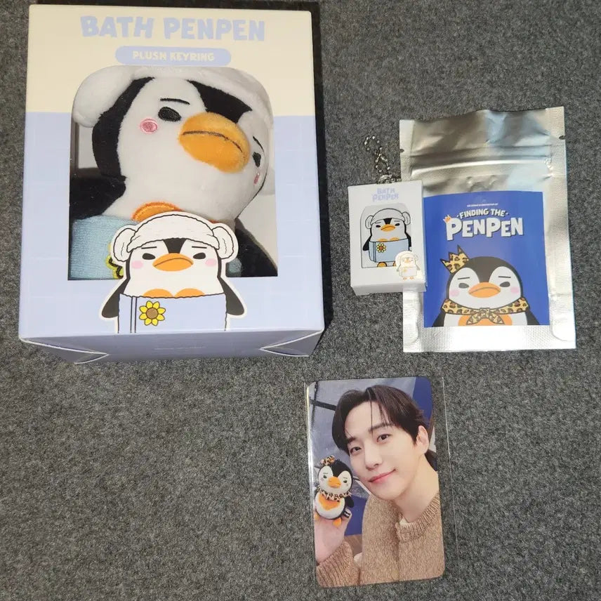 [BUNJANG] 2PM Junho Beth Penguin Set Bundle Set / [미개봉] 준호 베쓰펭+가챠+특전포카 일괄