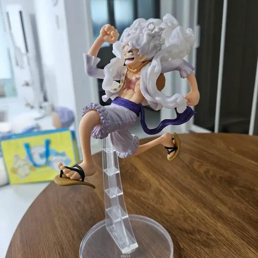 [BUNJANG] One Piece Luffy Nika Figure A Prize Unsealed / [개봉]원피스 루피 니카 피규어 a상