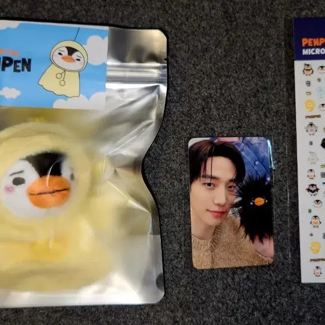 [BUNJANG] 2PM Junho Sunny Penguin Sticker Special Photocard Bundle Set (Sealed) / [미개봉] 준호 써니펭+스티커+특전포카 일괄