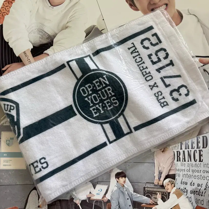 [BUNJANG] BTS Wake Up Open Your Eyes Japan Tour Official Slogan Towel / BTS 2015 첫일본투어 슬로건