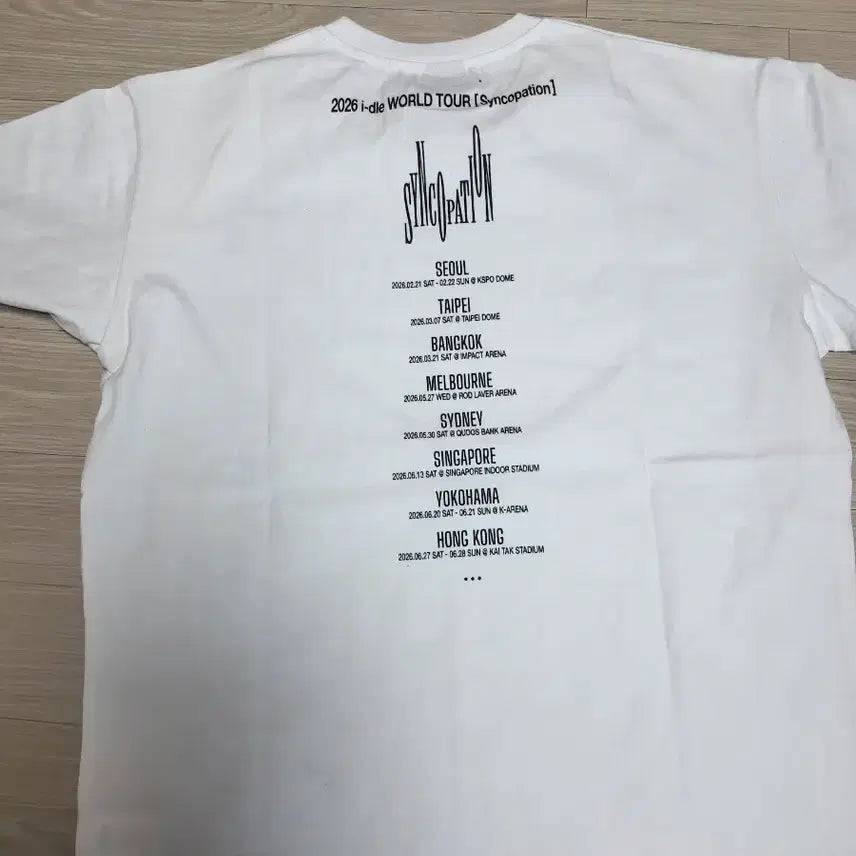 [BUNJANG] (G)I-DLE 2026 World Tour T-Shirt / (여자)아이들 2026 월드투어 티셔츠 양도 합니다