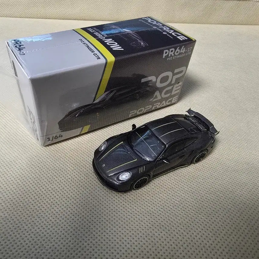 [BUNJANG] Poprace Porsche 992 Stinger GT 1:64 Scale Diecast Model / 팝레이스 포르쉐 992 스팅어 GT 팝니다