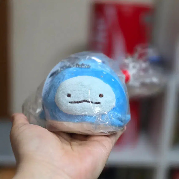 [BUNJANG] San-X Sumikko Gurashi Shimaenaga Whale Shark Plush Charm / 스밋코구라시 진베상어(고래상어) 토카게 볼체인 인형