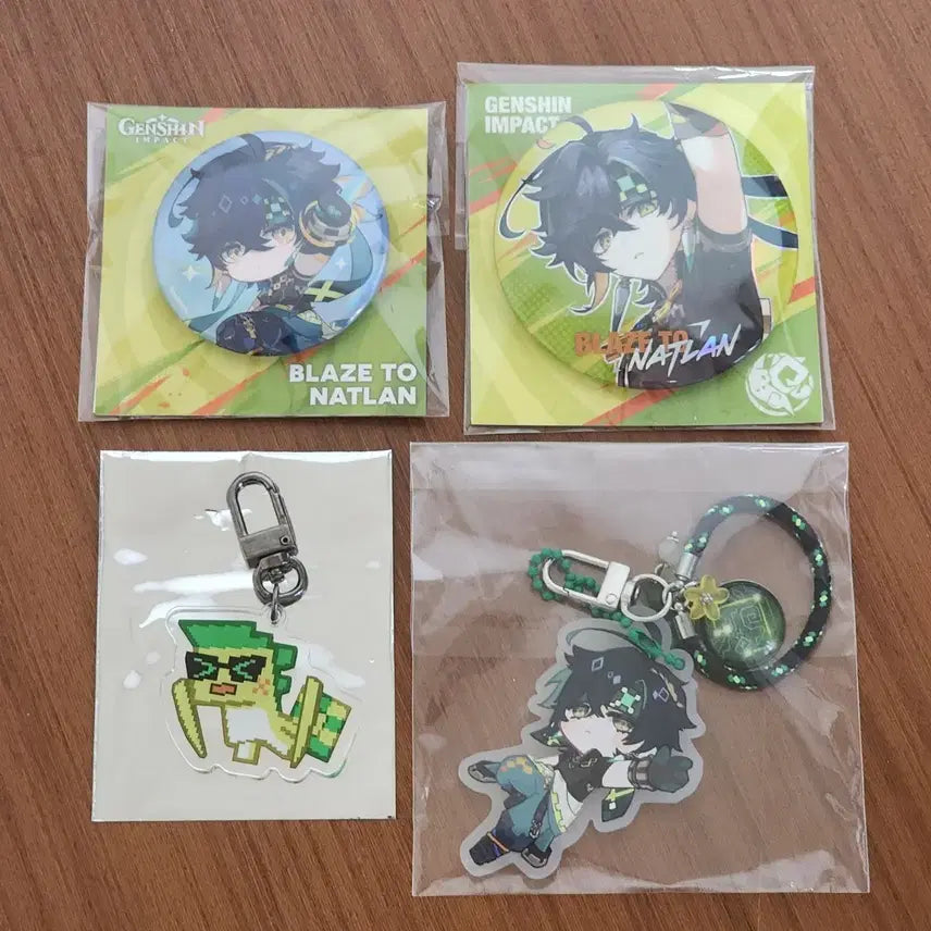 [BUNJANG] Genshin Impact KINICH Official Can Badges &amp; Unofficial Keychains Bundle Set / [일괄판매] 원신 키니치 공식 캔뱃지/비공식 키링 굿즈 판매