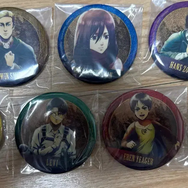 [BUNJANG] Attack on Titan Ichiban Kuji G Prize Can Badge Set / 진격의 거인 이치방쿠지 제일복권 G상 캔뱃지 세트