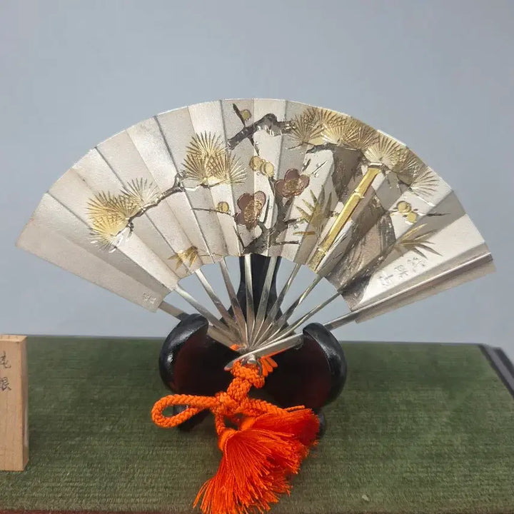 [BUNJANG] Takehiko Sterling Silver Gilt Pine, Plum, and Bamboo Fan / 골동품 타케히코  순은 금도금 송매죽문 부채 은세공