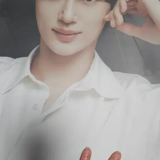 [BUNJANG] Byun Woo Seok Yoo Cilmoil Poster Set (2 Types) + Sticker Set (2 Types) Bundle / 변우석 유시몰 포스터 2종+ 스티커 2종 일괄