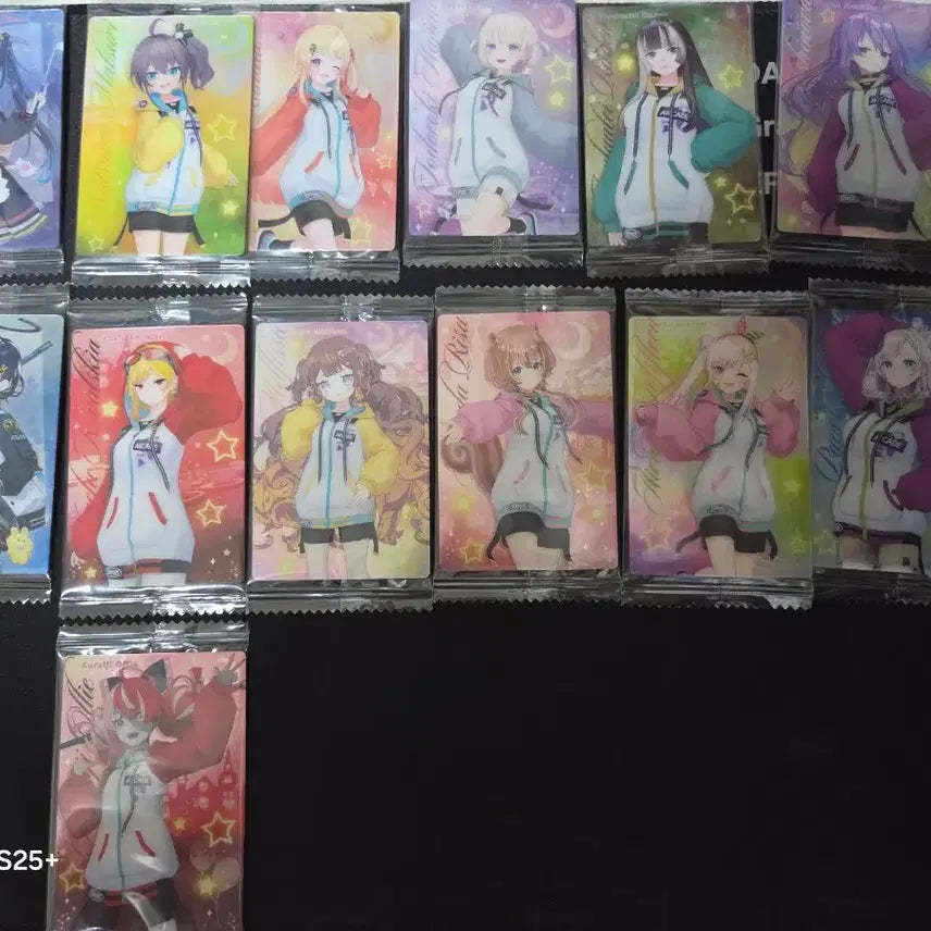 [SOLD OUT] 웨하스 카드 일괄 판매(블루아카+니케+홀로라이브)