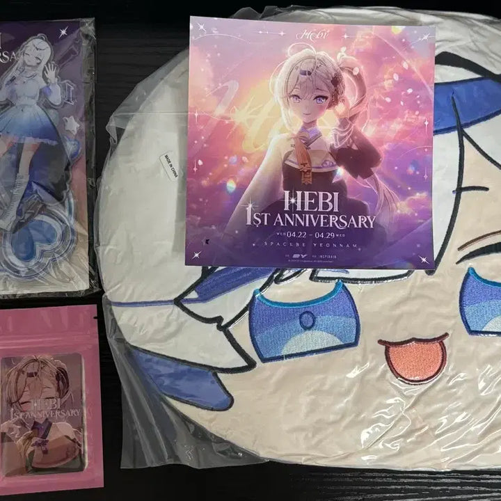 [BUNJANG] Hebi 1st Anniversary Pop-up Bundle Set / Hebi 헤비 1주년 팝업 굿즈 팝니다