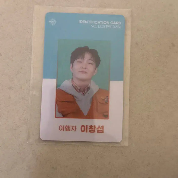 [BUNJANG] Lee Changsub The Wayfarer Photocard ID Card / 이창섭 더웨이페어러 포카 ID카드
