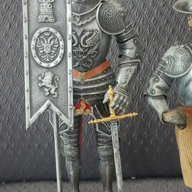 [BUNJANG] Set of 2 Spanish Medieval Knight Armor Statues / 스페인 중세 갑옷 기사 동상 2개 세트